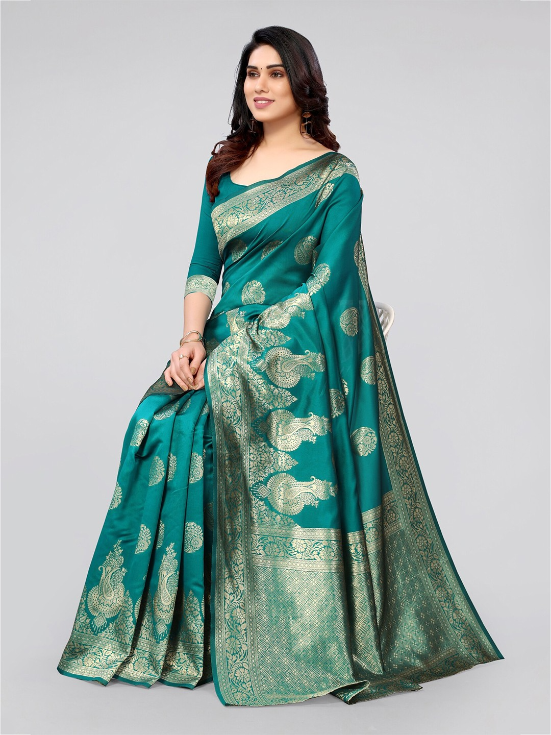 KALINI- Women Green & Gold-Toned Woven Design Zari Silk Blend Banarasi Saree