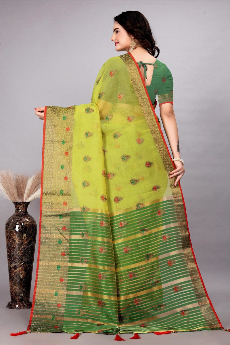 Cotton Silk Jacquard Woven Saree With Blouse - Green