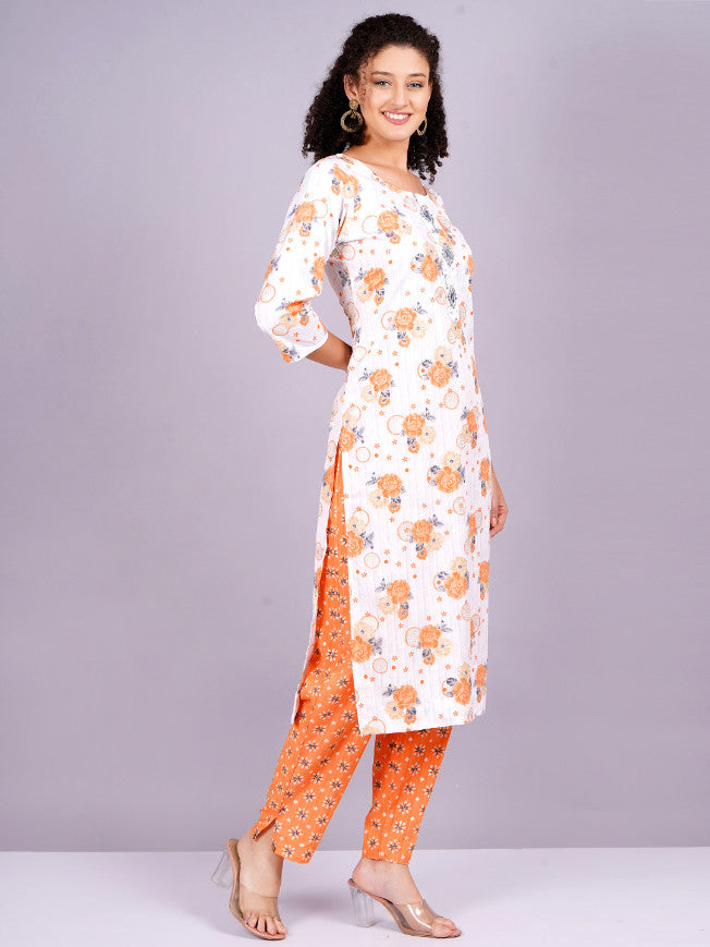 Jessie - Women Rayon Orange Round Neck Kurta Pant