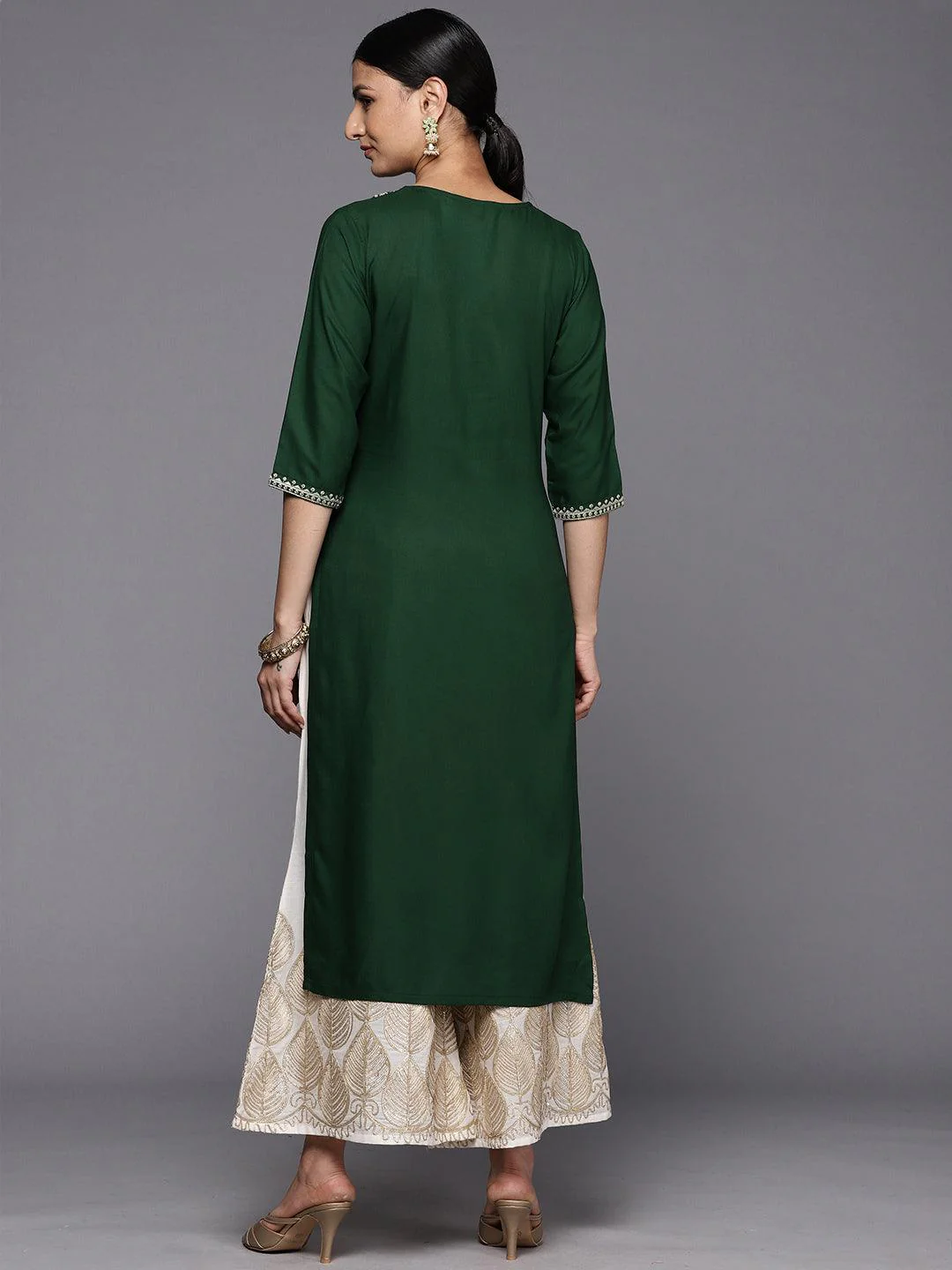 Green Yoke Design Rayon Straight Kurta